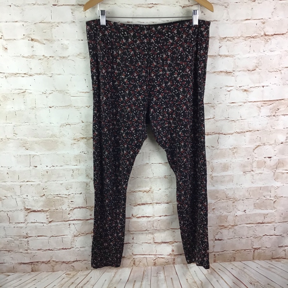 Lysse Ellla Slimming Black Floral Leggings Style 1710 Size XL